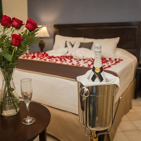 Hotel Presidente Las Tablas Luaran gambar