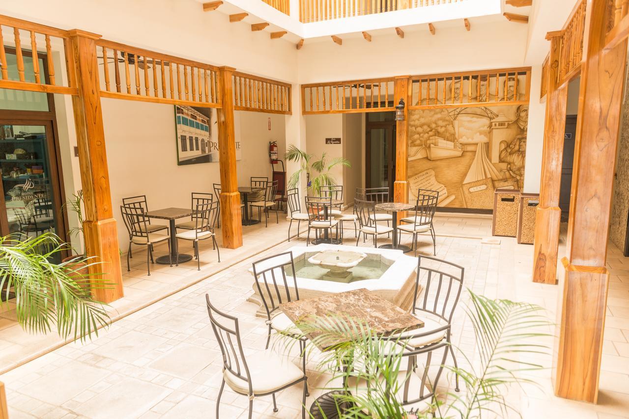 Hotel Presidente Las Tablas Luaran gambar